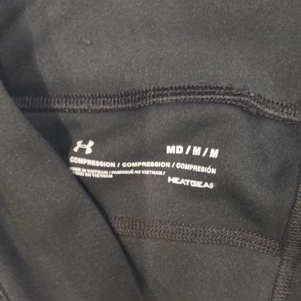 Under Armour Black Leggings - Picture 8 of 17